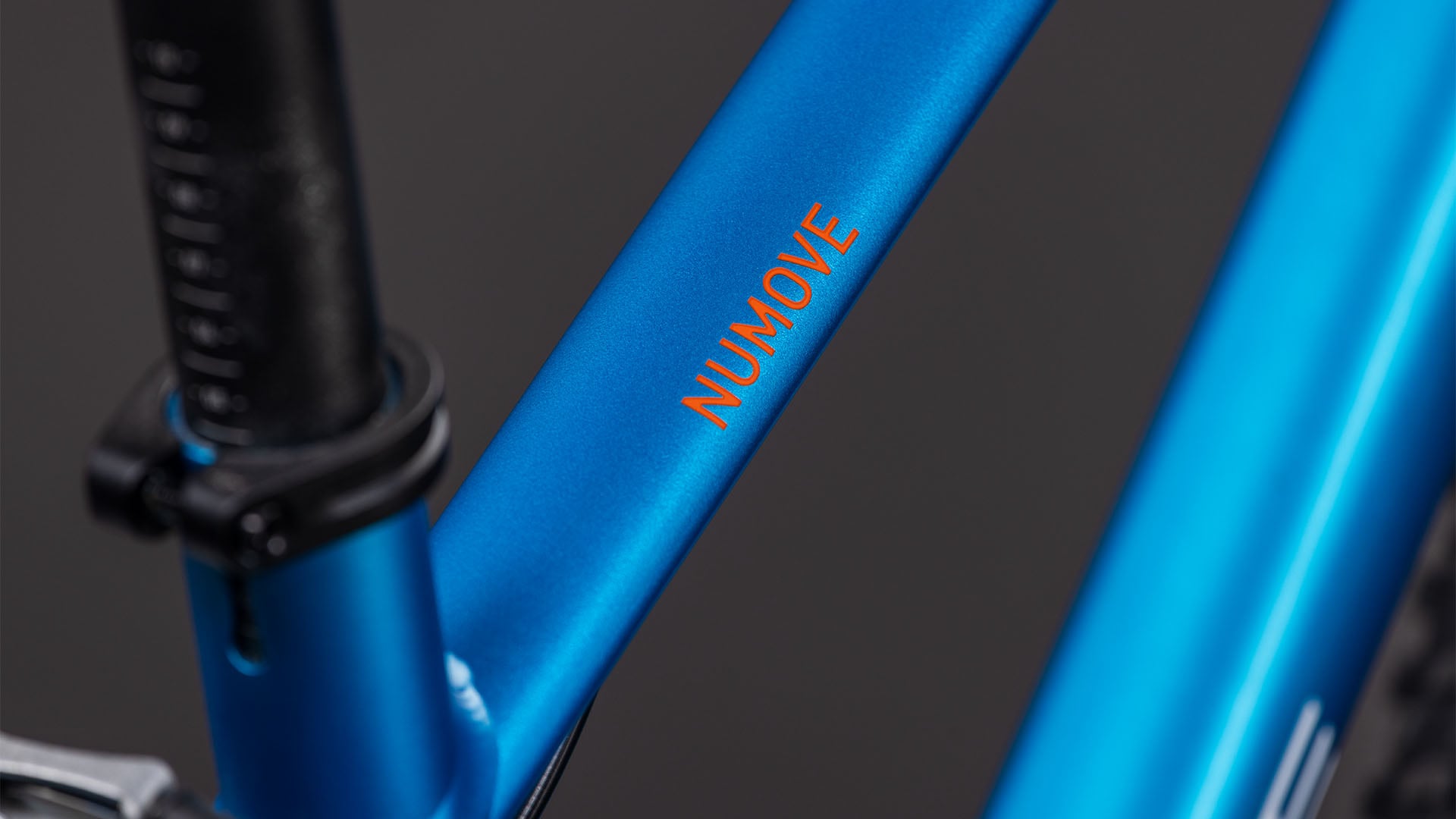 Cube Numove 240 topasblue'n'nebula