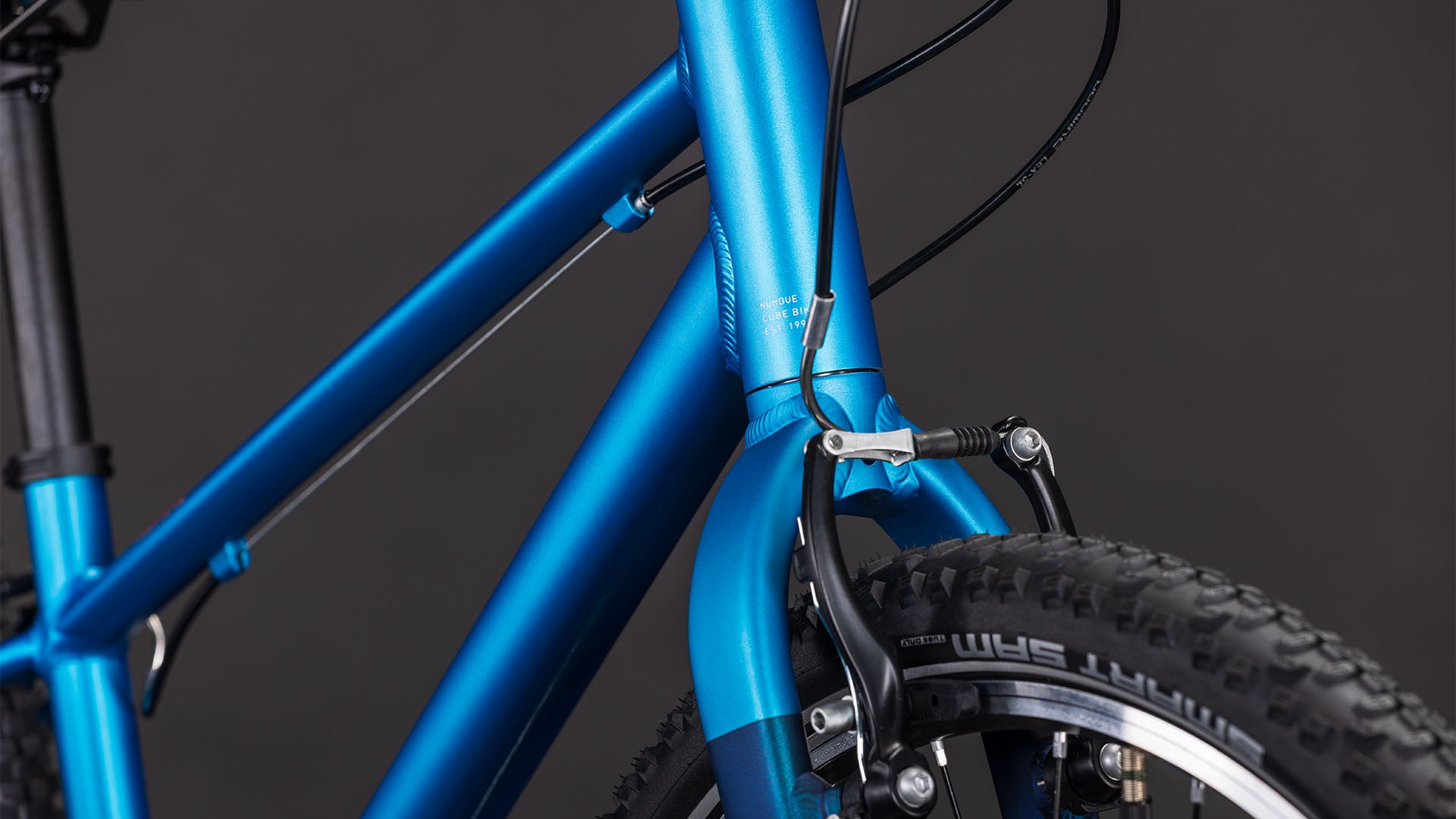 Cube Numove 240 topasblue'n'nebula