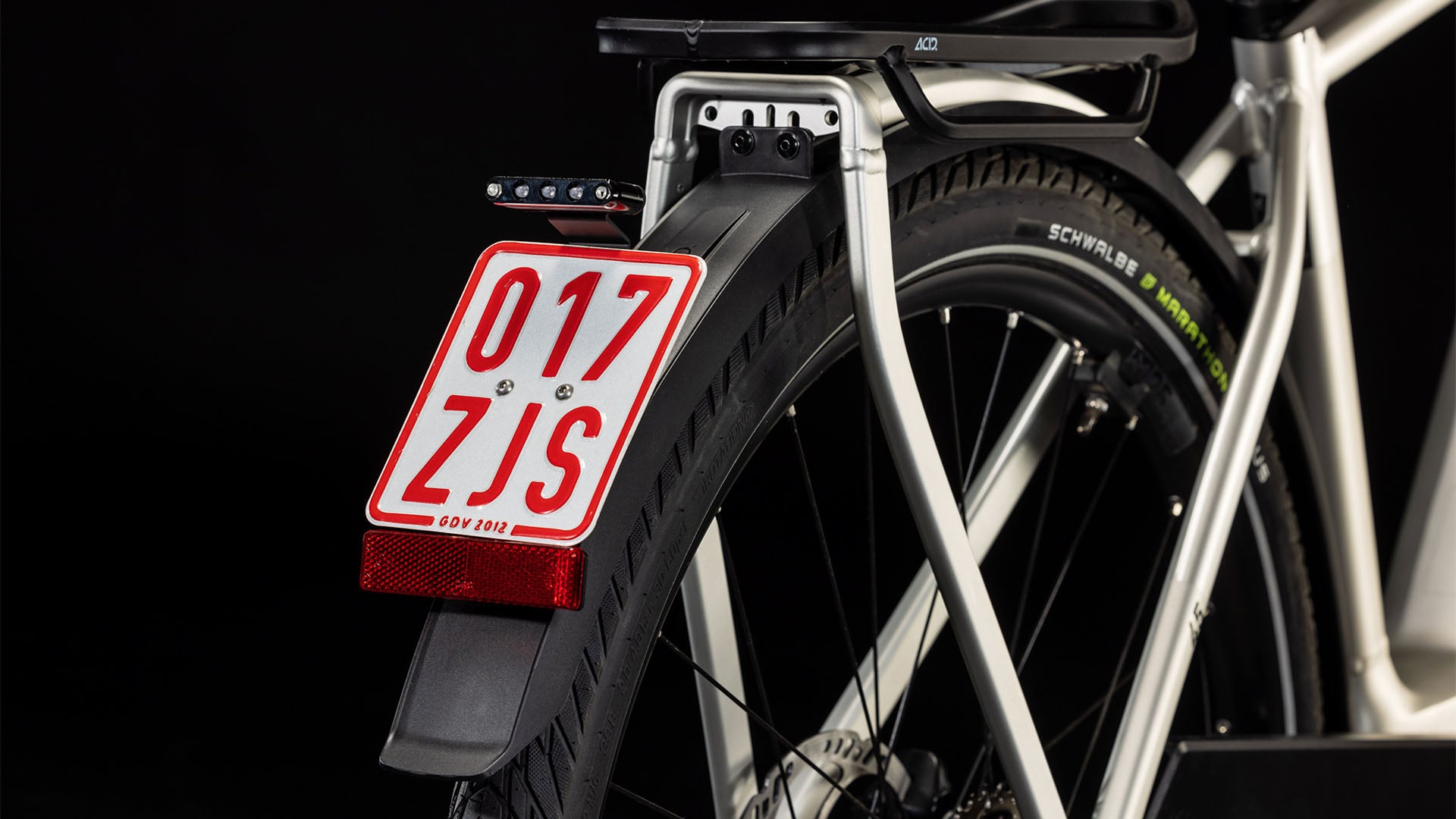 Cube Kathmandu Hybrid 45 750 grey'n'reflex