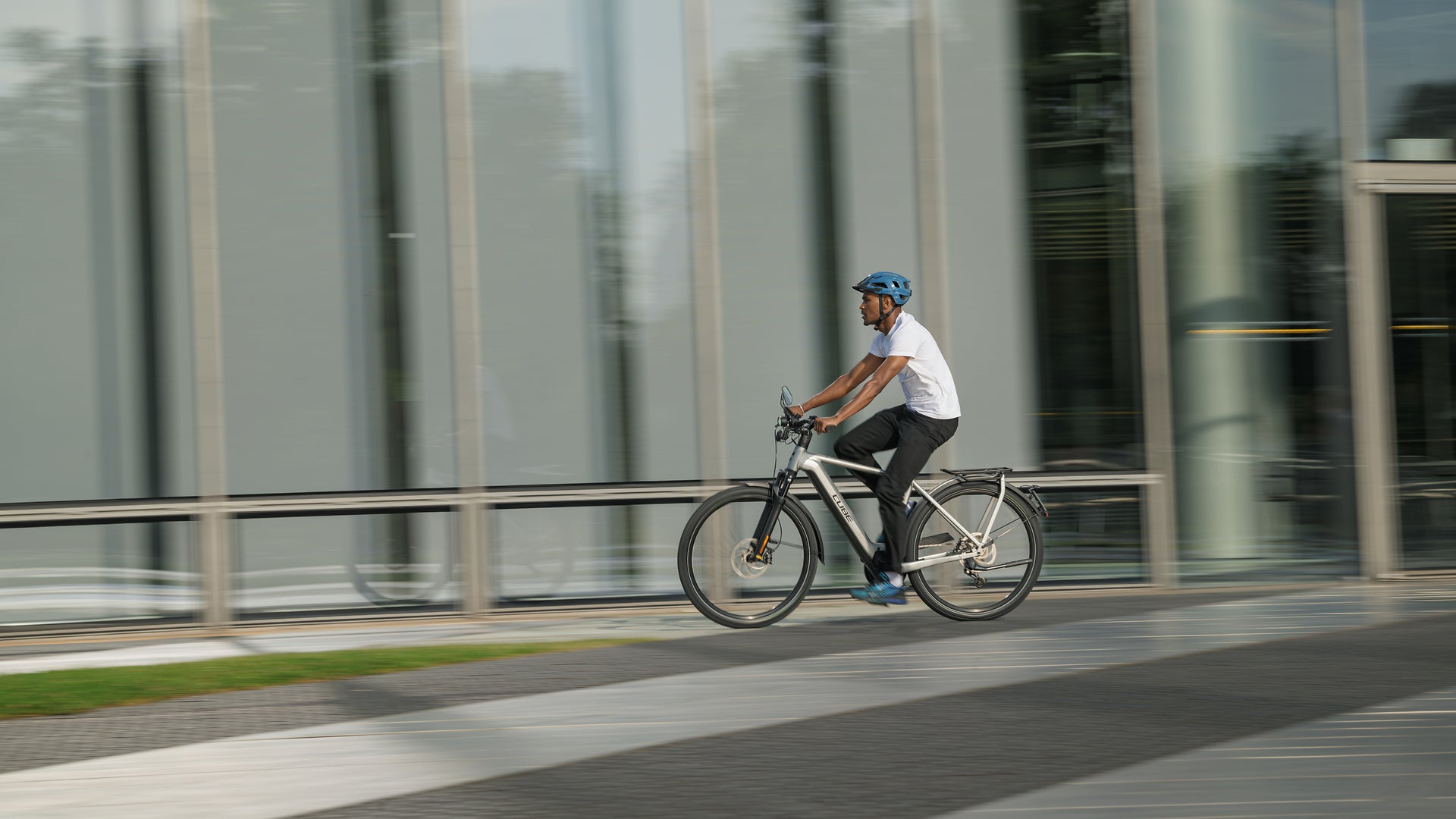 Cube Kathmandu Hybrid 45 750 grey'n'reflex