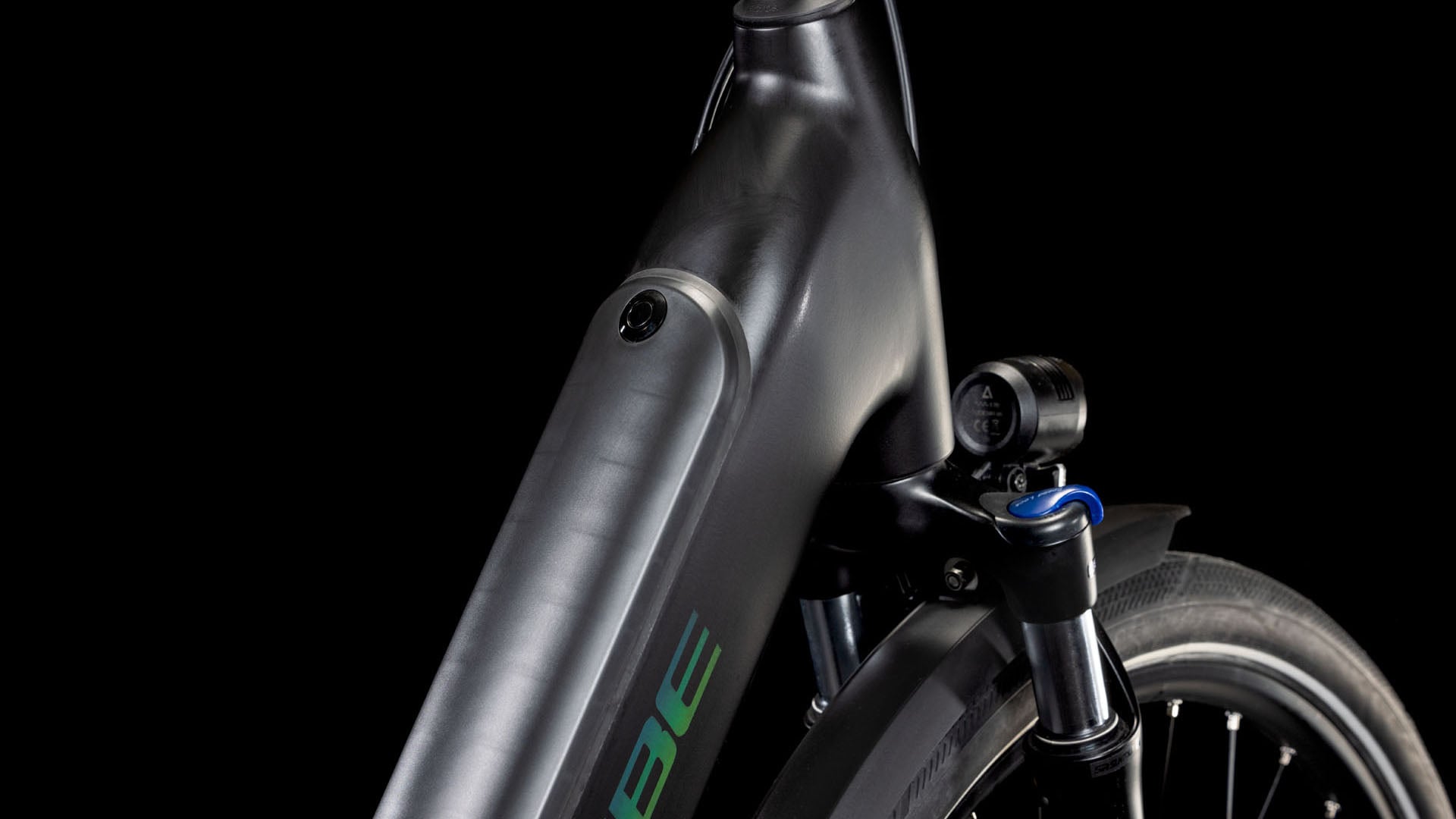Cube Supreme Hybrid Pro 625 black'n'spectral