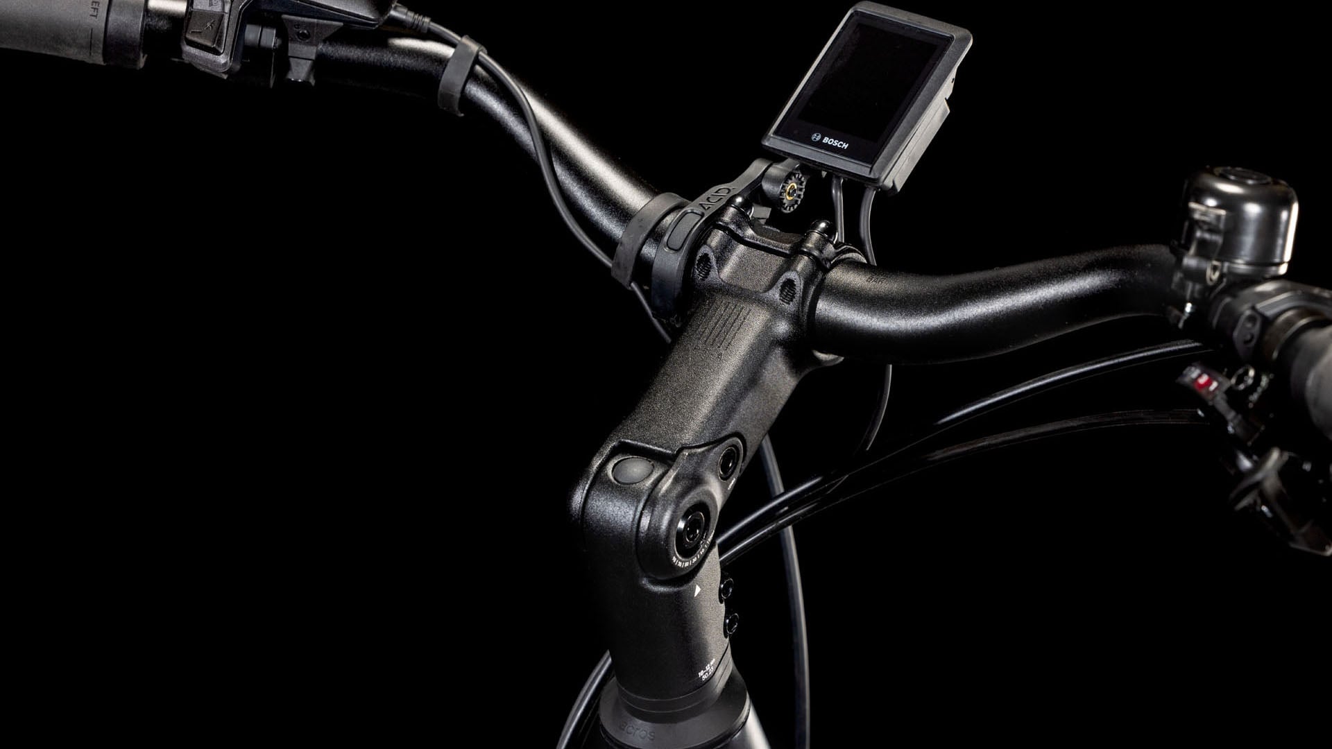 Cube Supreme Hybrid Pro 625 black'n'spectral