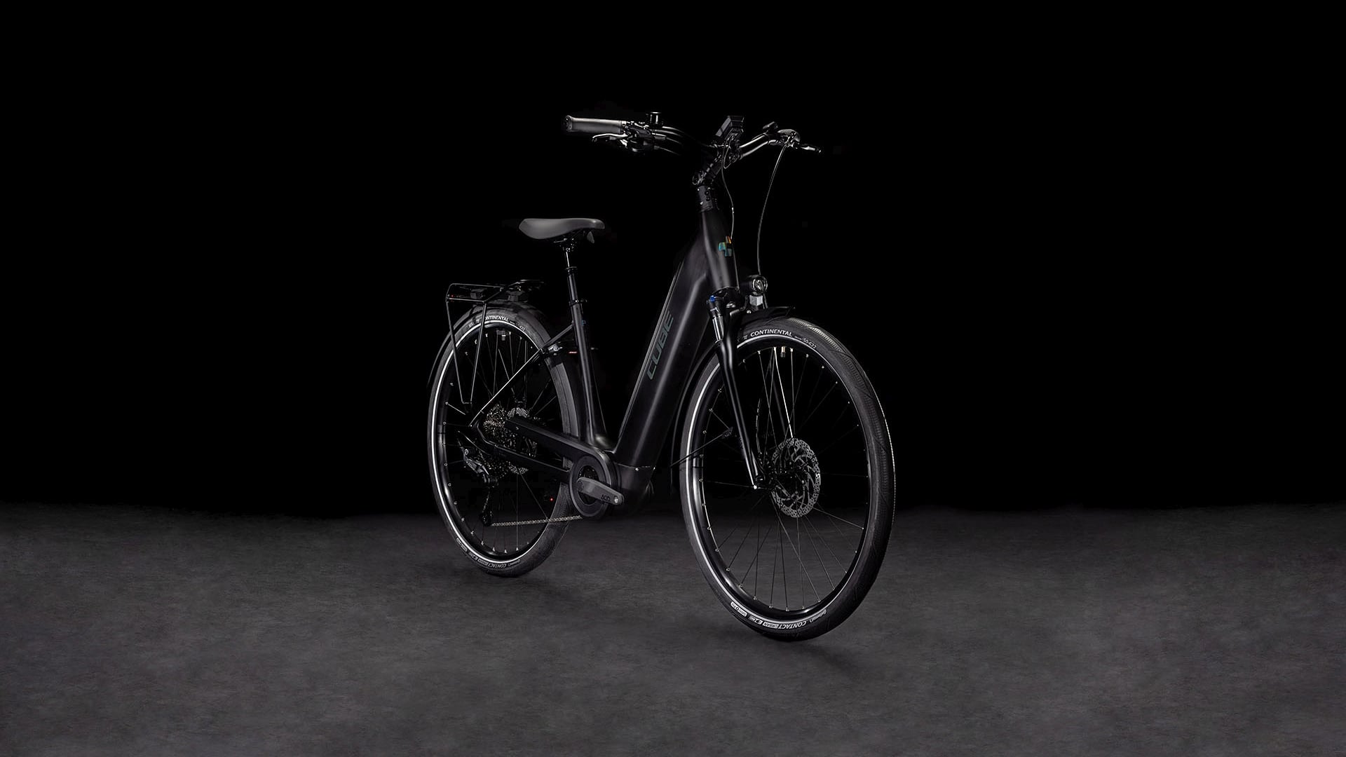 Cube Supreme Hybrid Pro 625 black'n'spectral