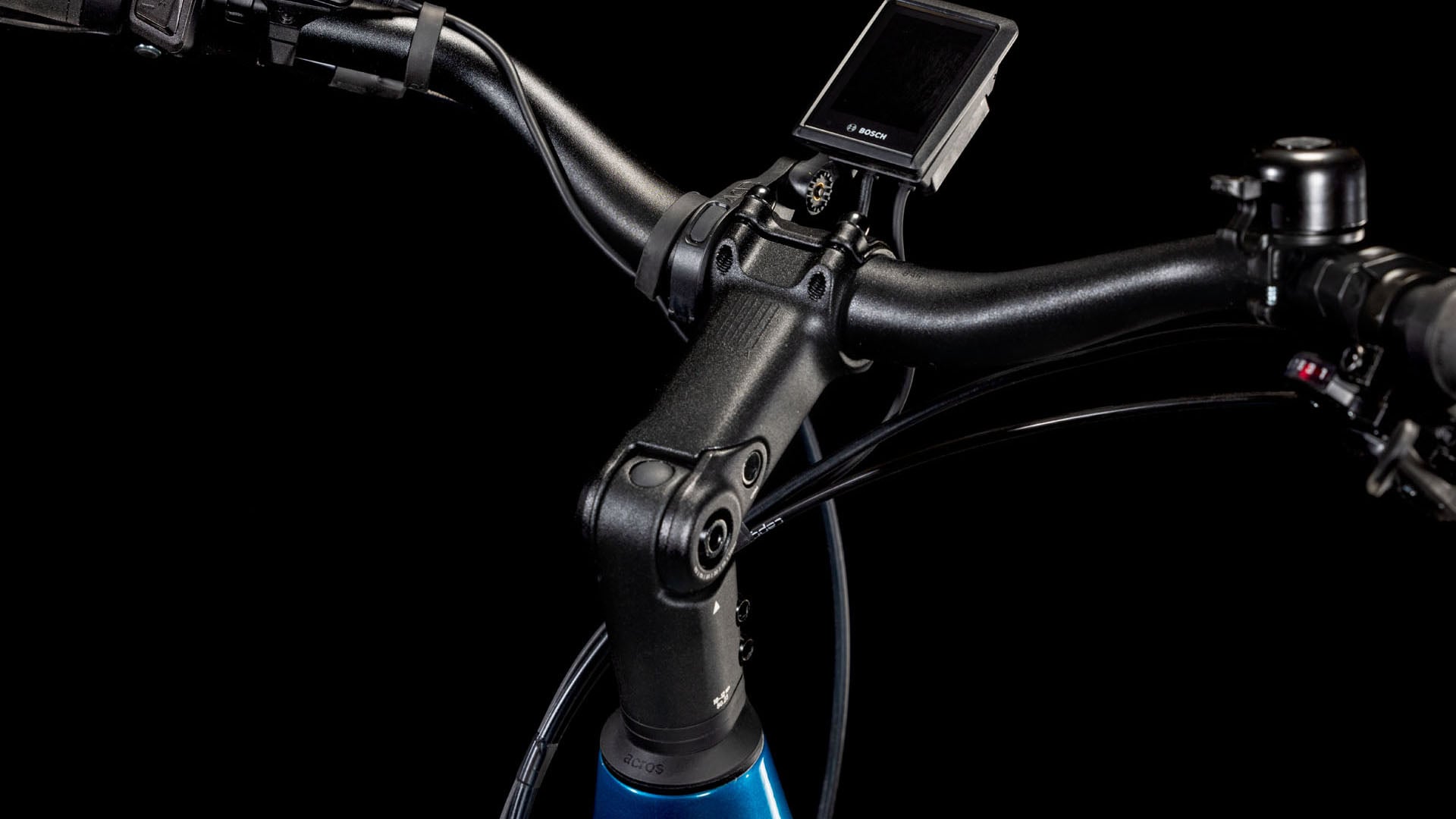 Cube Supreme Hybrid Pro 625 electricblue'n'blue