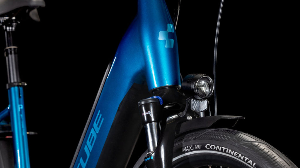 Cube Supreme Hybrid Pro 625 electricblue'n'blue