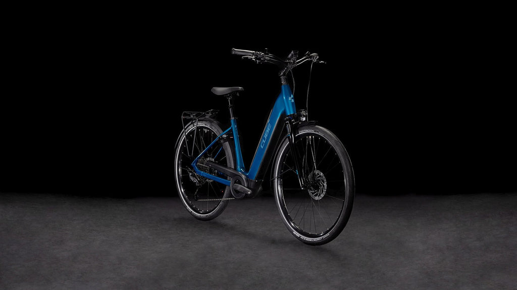 Cube Supreme Hybrid Pro 625 electricblue'n'blue